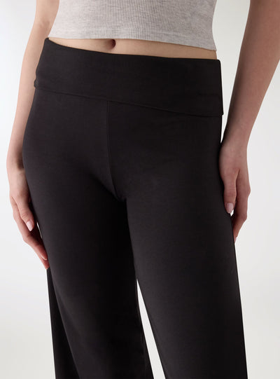 Wide-leg leggings with contrast cuff