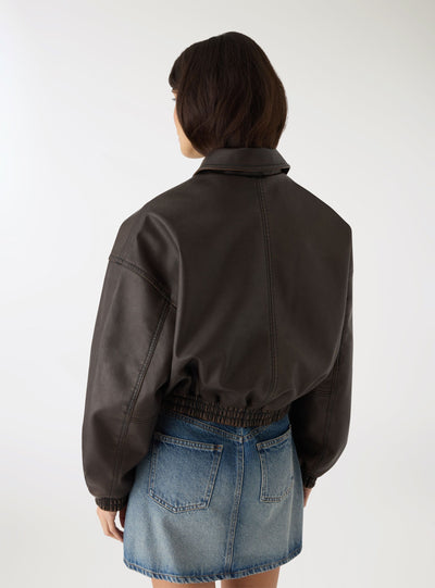 Bomber de similpiel con efecto envejecido