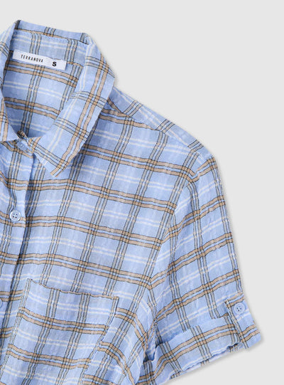Camicia a quadri con nodo