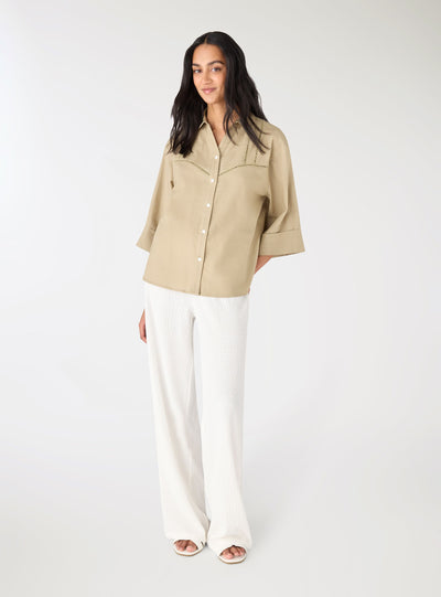 Camicia effetto lino con inserti macramè