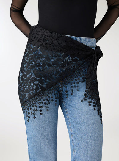 Pareo in pizzo con frange