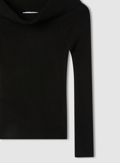 Maglia con spalle scoperte