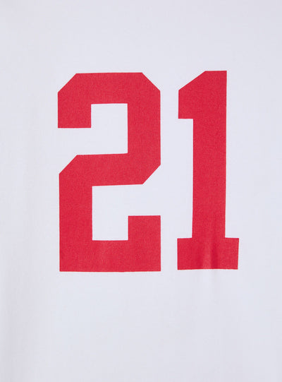 Camiseta con número en contraste