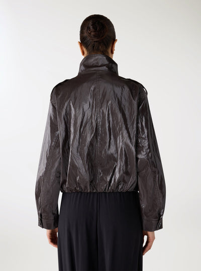 Short double-breasted trench coat with high collar
