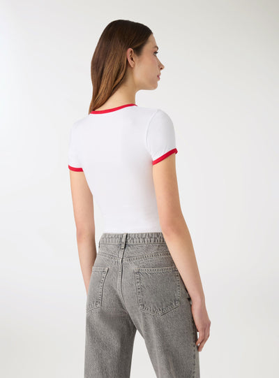Camiseta con número en contraste