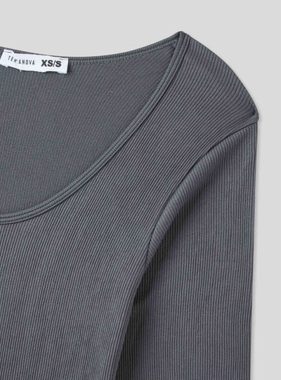 T-shirt crop a costine seamless