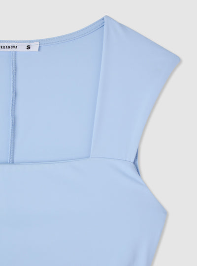 Vestito lungo con scollo quadrato e arricciature