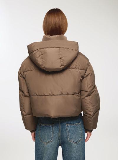 Giubbotto crop con collo alto e cappuccio