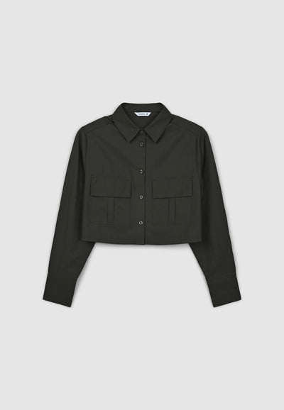 Camicia crop con tasche applicate