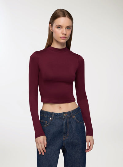 Crop turtleneck T-shirt