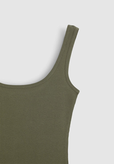Bodydress con scollo quadrato tinta unita