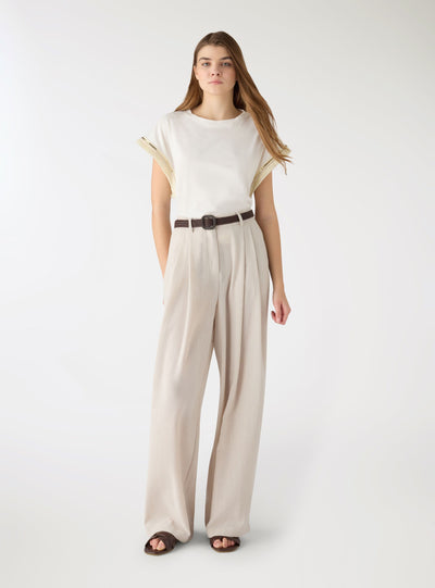 T-shirt con maniche a kimono e dettagli ricamati