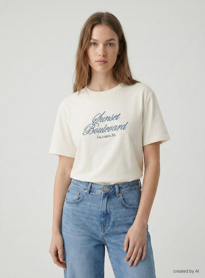 Wide T-shirt with embroidered college print
