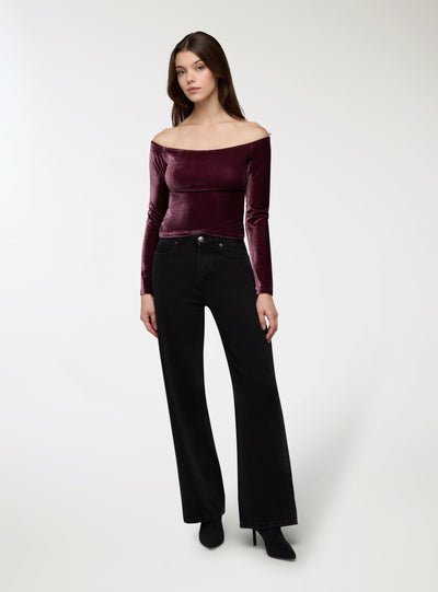 T-shirt crop spalle scoperte in ciniglia