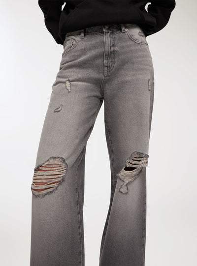 Jeans con strappi wide leg