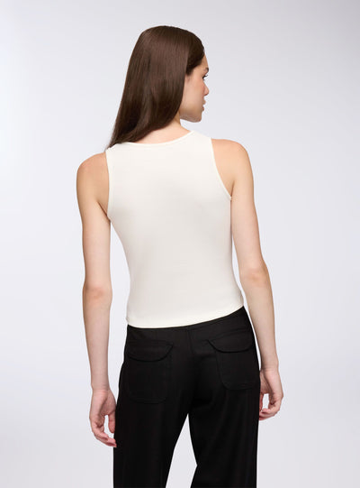 Top con dettagli cut-out