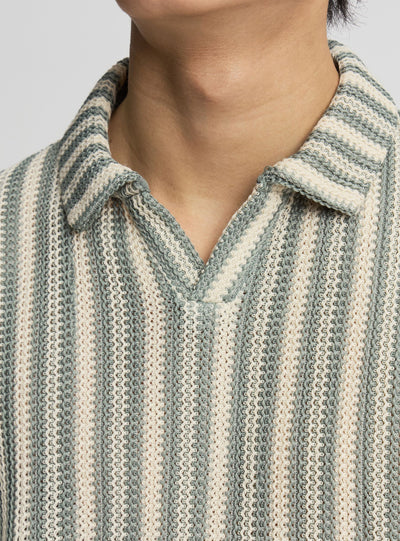 T-shirt polo a righe effetto crochet