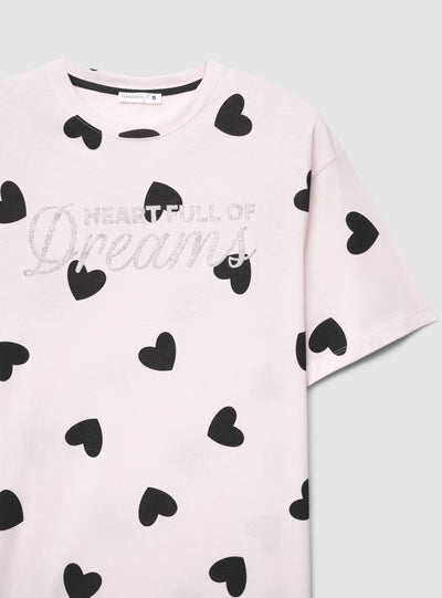 T-shirt over con stampa cuori e scritta