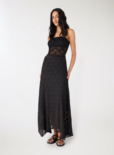 Top a fascia in pizzo