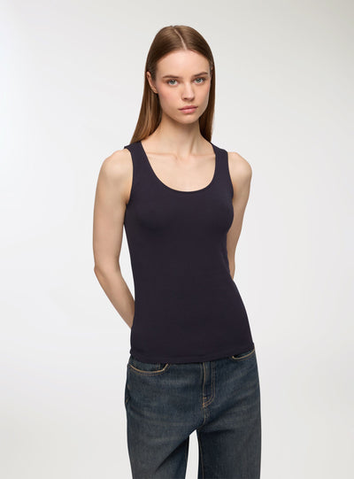 Elastisches einfarbiges Tanktop
