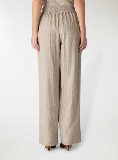 Pantaloni wide leg a righe gessate con elastico in vita