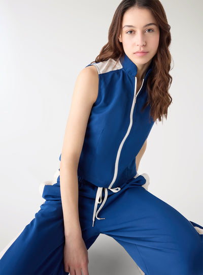 Top smanicato con zip TRNPOPLAB