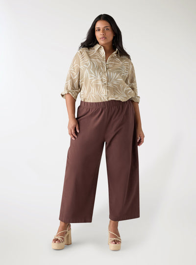 Pantaloni crop a tinta unita con elastico