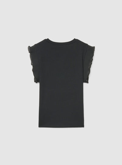 T-shirt aderente con maniche plissé e applicazioni
