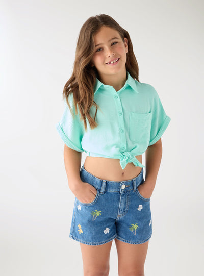 Camicia corta con nodo e taschino